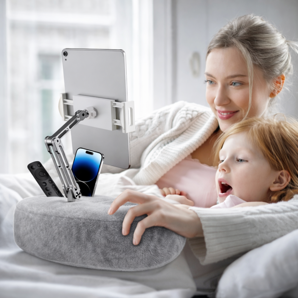 SnackNest Pillow Stand